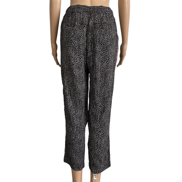 Anthropologie Ett Wa Black Red Striped Pull On Relaxed Fit Crop Jogger Pants - Picture 5 of 10